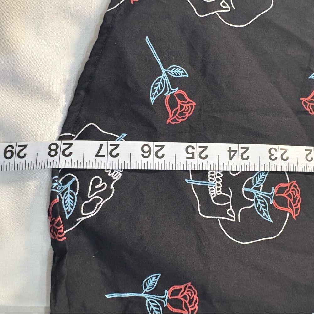 Corner Store Bodega Skull & Rose Button Up Shirt Mens Small Streetwear - Picture 6 of 8